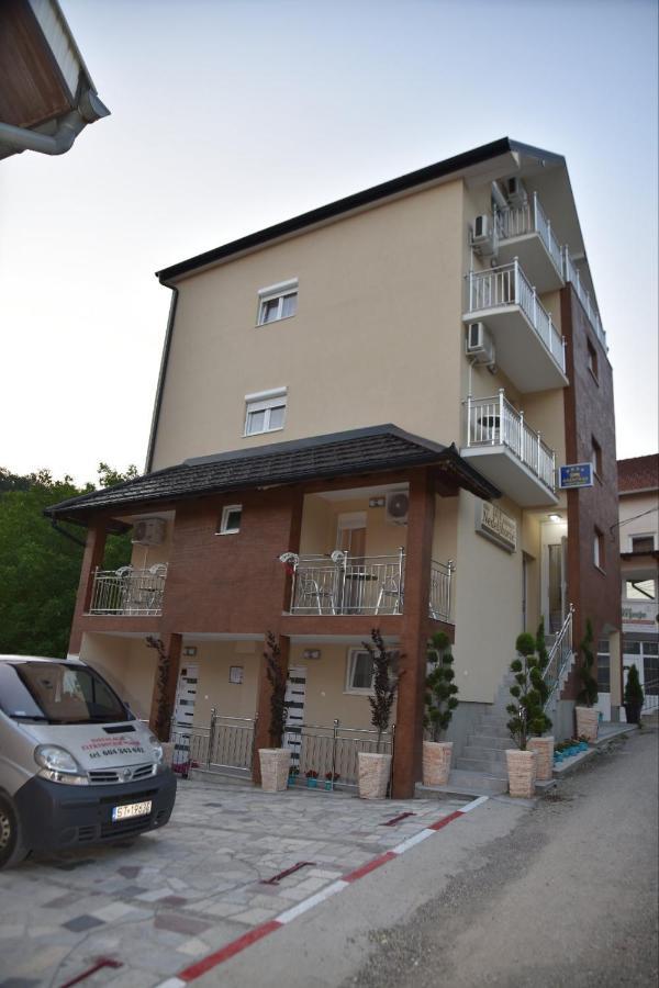 Vila Lux Nedeljkovic Gornja Trepca Čačak Exteriör bild