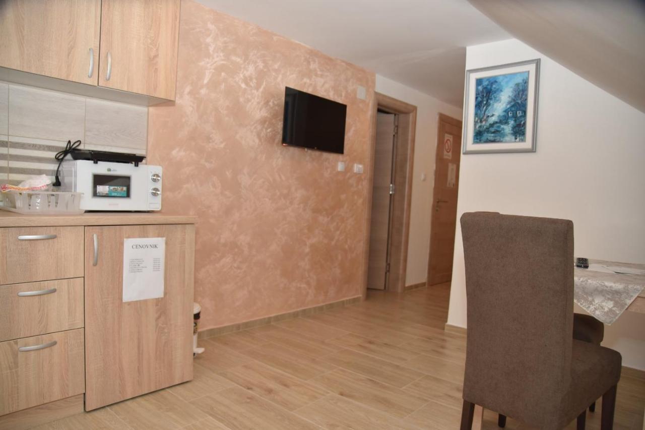 Vila Lux Nedeljkovic Gornja Trepca Čačak Exteriör bild